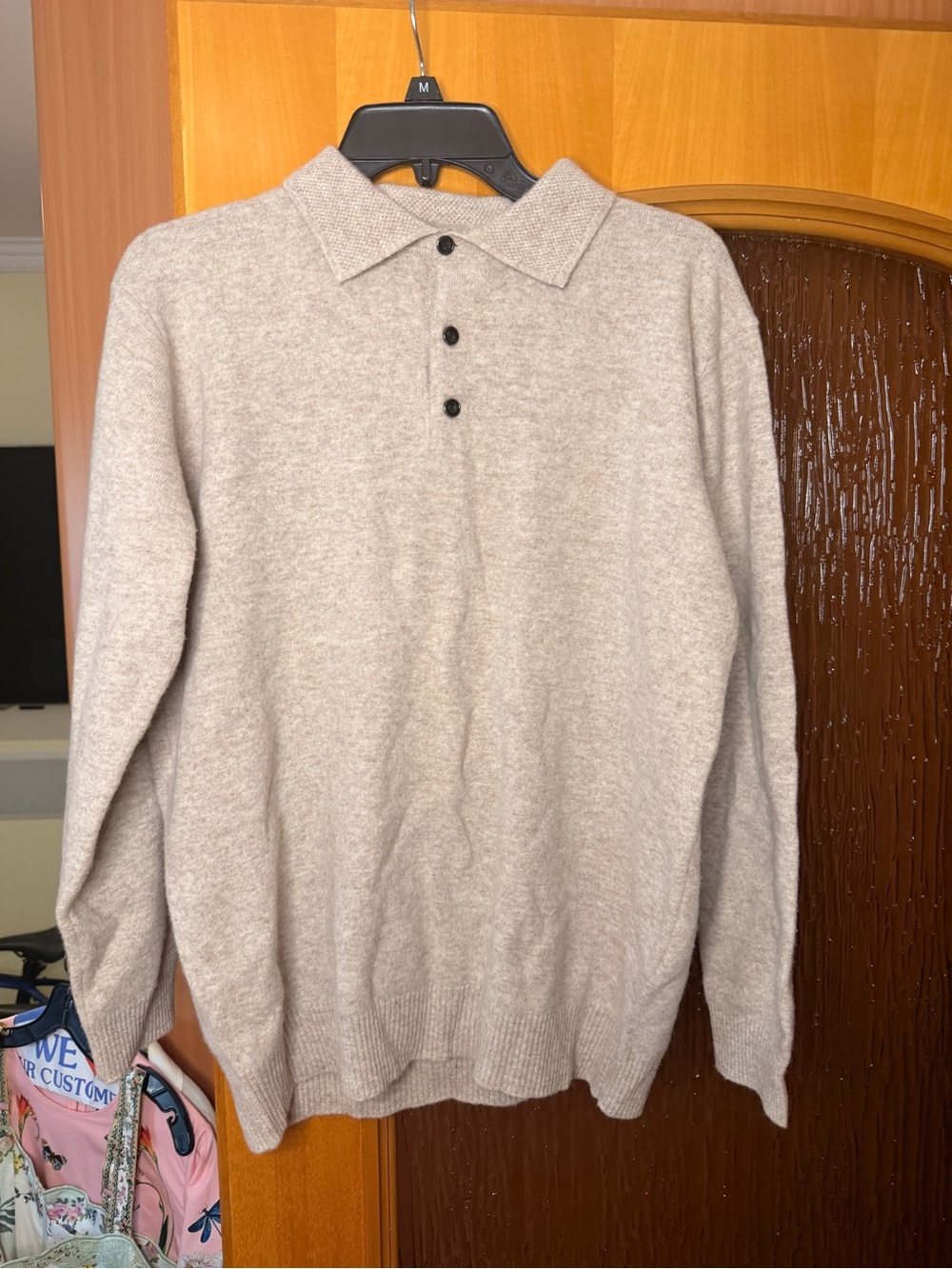 Zara Men's Light Beige V-Neck wool  Sweater Sz XL